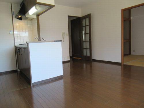 神戸市西区二ツ屋マンション リビング
