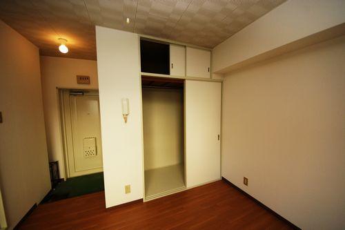 明石市樽屋町マンション リビング