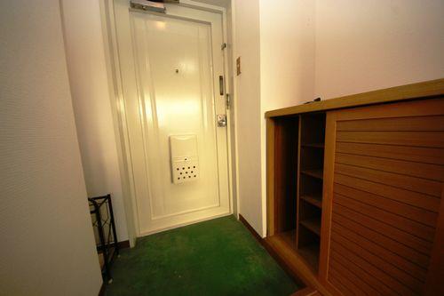 明石市樽屋町マンション 玄関