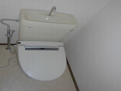 神戸市西区持子アパート トイレ