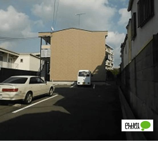 明石市魚住町西岡アパート 駐車場