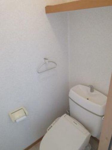 三木市大塚アパート トイレ
