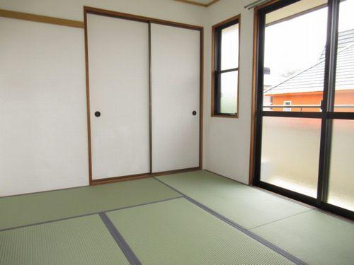 神戸市西区南別府アパート リビング