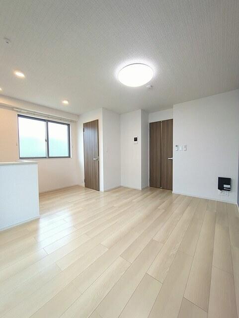 ヒカルサ神戸王塚台Ⅰ（202） 室内