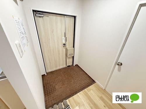 明石市大明石町マンション 玄関