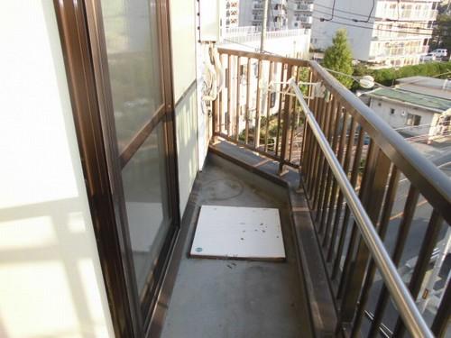 神戸市西区伊川谷町有瀬マンション バルコニー