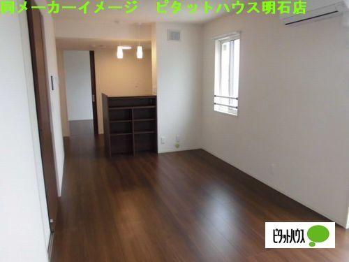 神戸市垂水区霞ケ丘アパート リビング