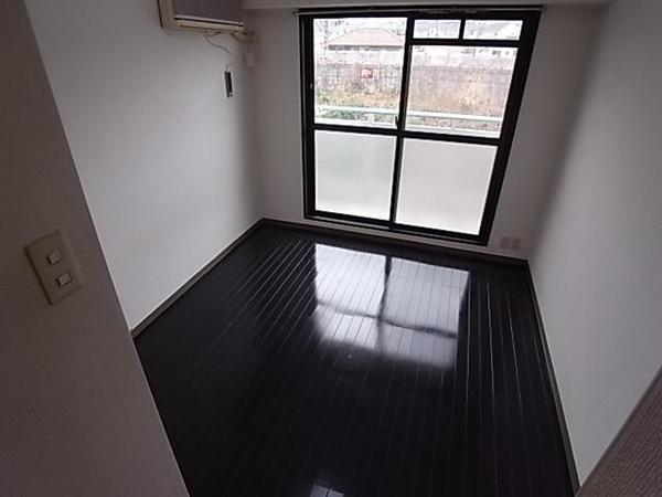 神戸市西区池上マンション リビング