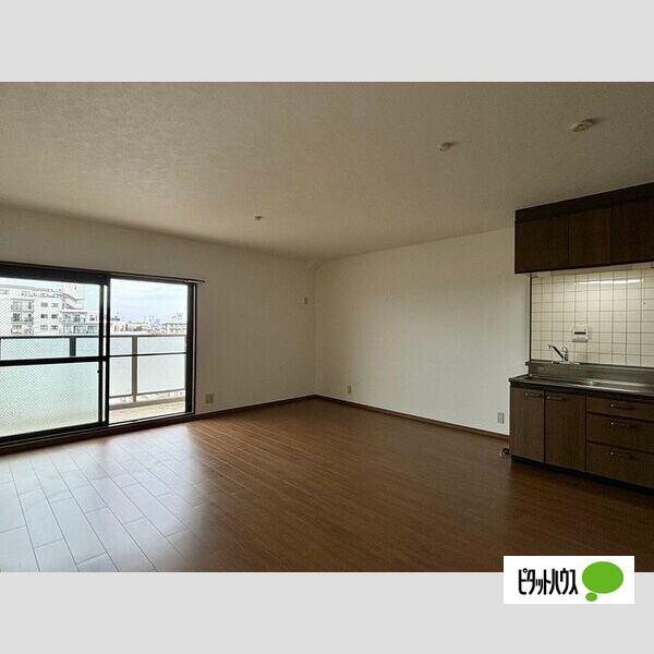 明石市二見町西二見マンション リビング