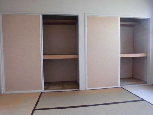 明石市大蔵谷奥アパート 収納