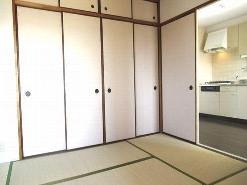 明石市魚住町錦が丘マンション リビング