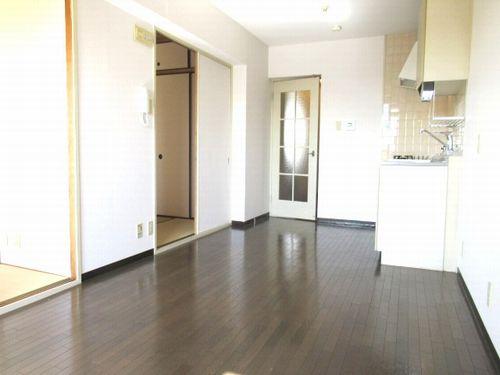 明石市魚住町錦が丘マンション リビング