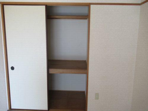 明石市魚住町清水アパート 収納