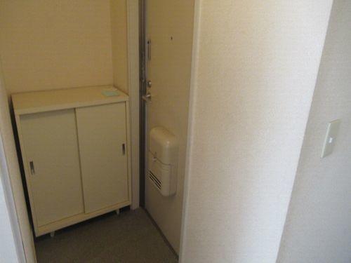 明石市魚住町清水アパート 玄関
