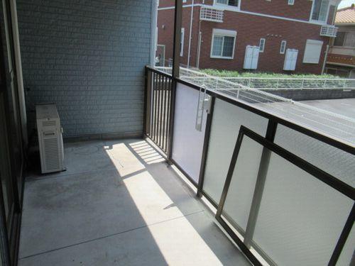 明石市魚住町清水アパート バルコニー