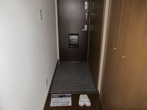 明石市魚住町清水マンション 玄関