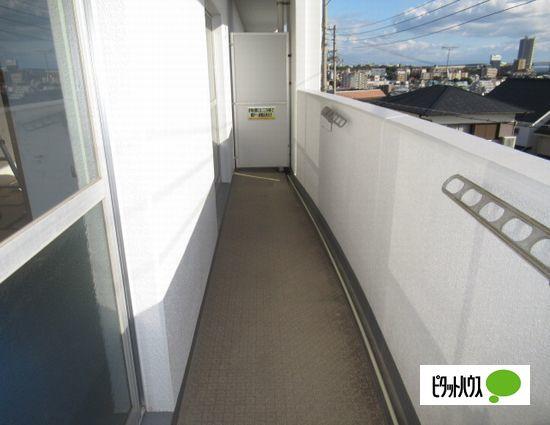 神戸市垂水区狩口台マンション バルコニー