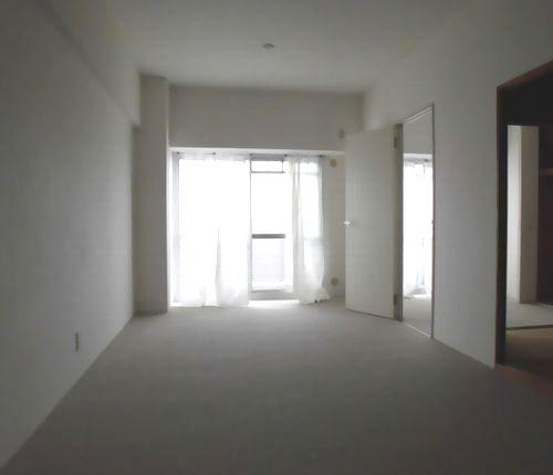 明石市東野町マンション リビング