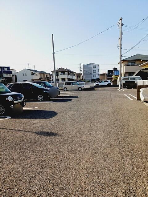 ビサイド・シーⅡ（201） 駐車場