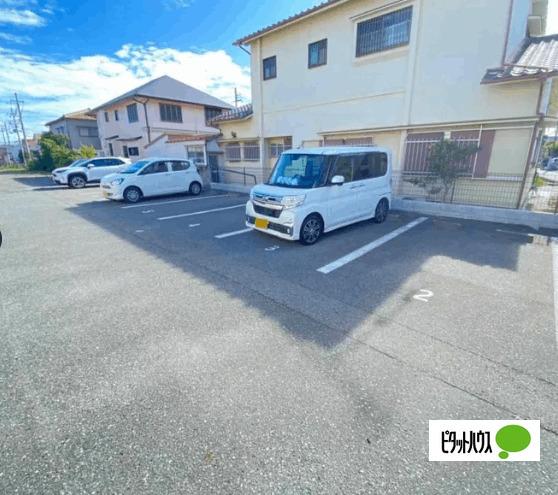 明石市大久保町森田アパート 駐車場