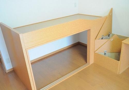 明石市東野町アパート 収納