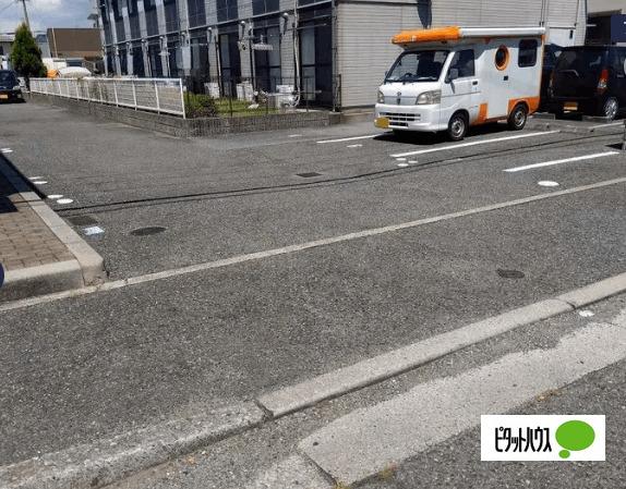 明石市大久保町西脇アパート 駐車場
