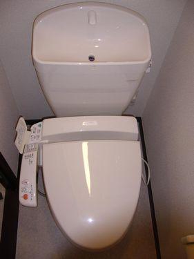 明石市魚住町西岡アパート トイレ