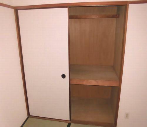 明石市小久保マンション 収納