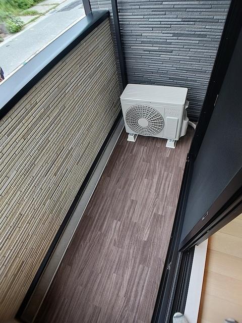 ルミエール伍番館（102） 駐車場