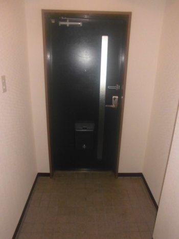 明石市野々上マンション 玄関