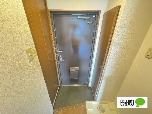 明石市西明石町マンション 玄関