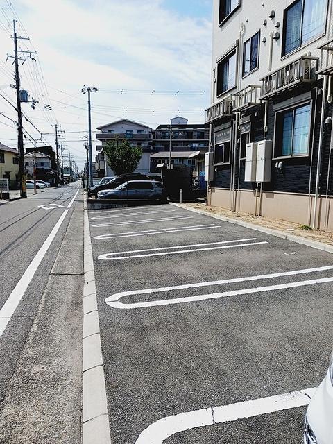 グランデ・オーヴェスト（201） 駐車場
