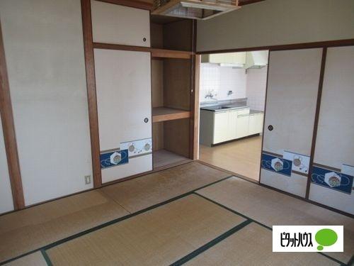 明石市朝霧南町アパート 室内