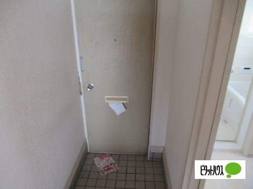明石市朝霧南町アパート 玄関