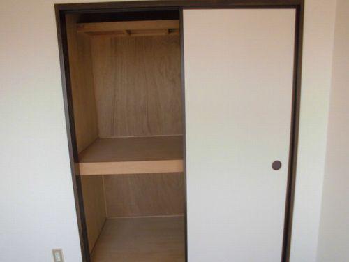 明石市魚住町清水アパート 収納