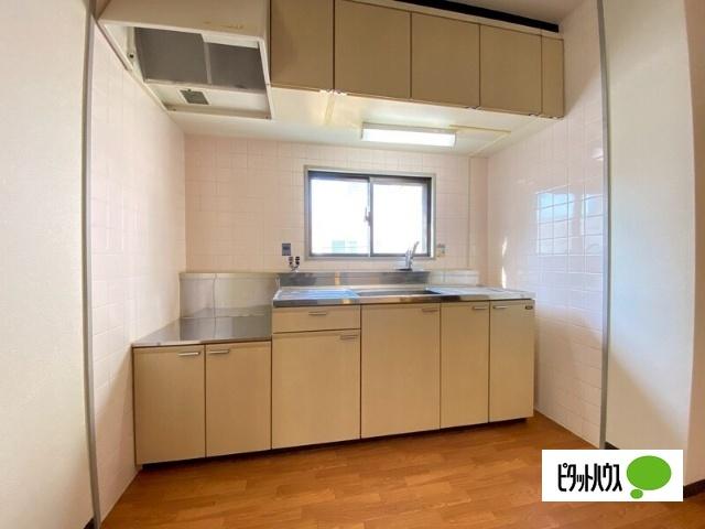 明石市桜町マンション キッチン