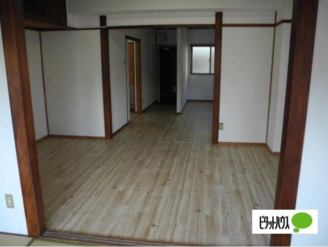 明石市野々上マンション 部屋画像