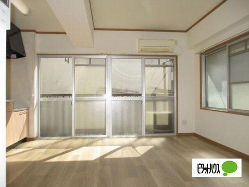 明石市西明石北町マンション 室内