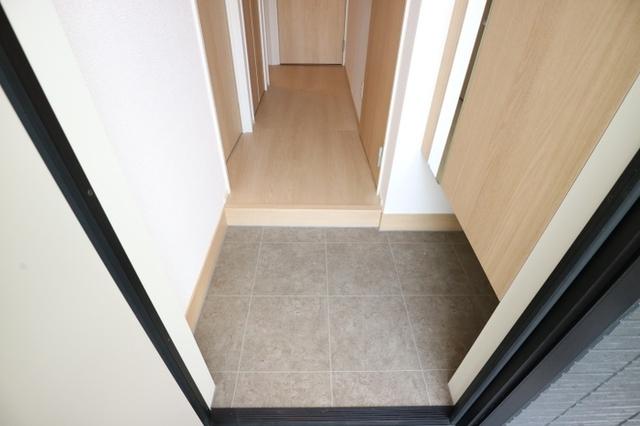 D-ROOM　天が岡（101） 玄関