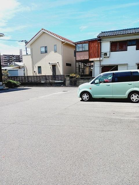 コスモグレイスＢ（101） 駐車場