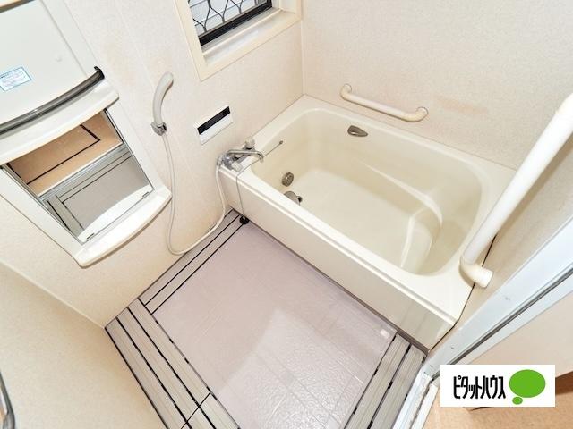 神戸市西区小山一戸建 バス／シャワー