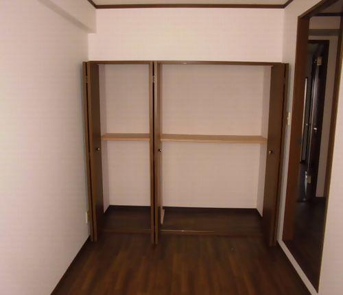 明石市西明石南町マンション 収納