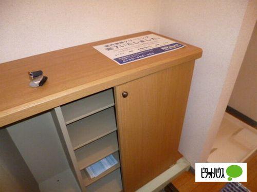 神戸市西区王塚台アパート 玄関