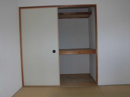 ソシアヒルズ　 収納