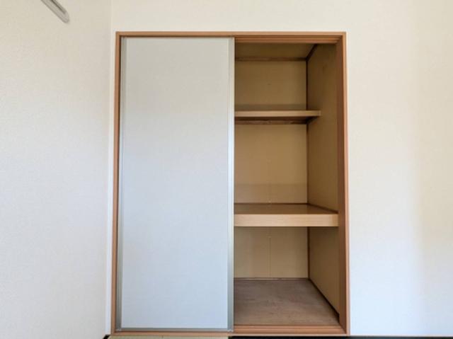 カーサフィオーレ　B棟（101） 収納