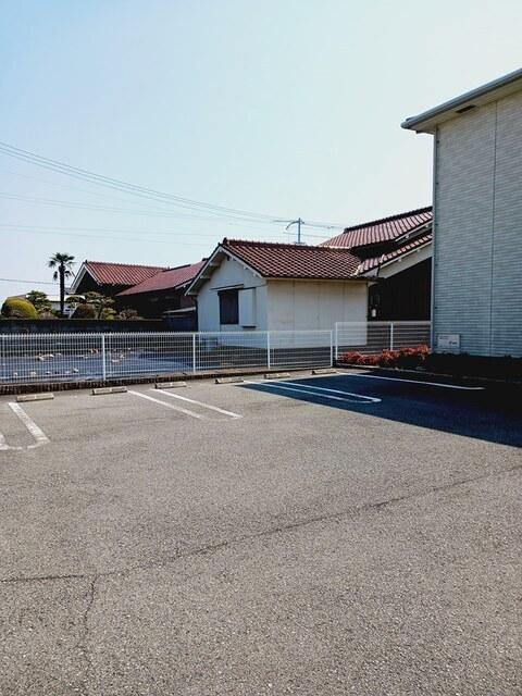 シエラメール（104） 駐車場