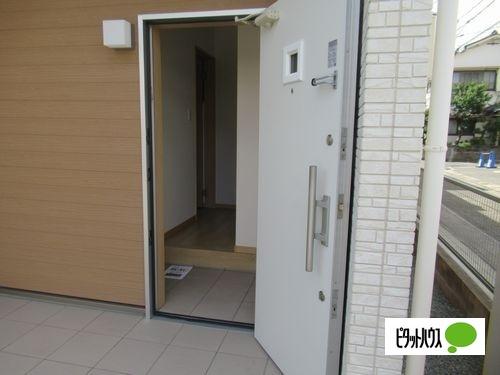 明石市東藤江一戸建 玄関