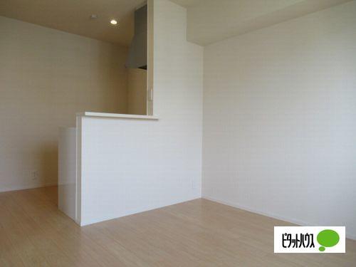 明石市東野町アパート リビング