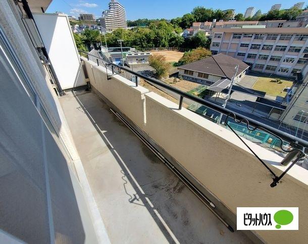 明石市東山町マンション バルコニー