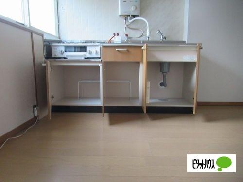 明石市太寺天王町アパート 収納